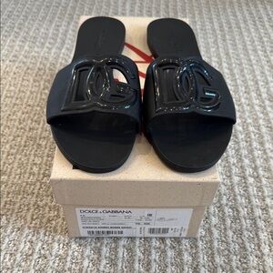 Dolce & Gabbana Women's Black Bianca Interlock Slide Plastic Sandal Size 10 EUC